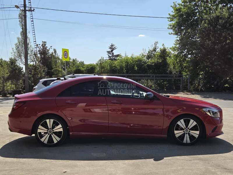 Mercedes Benz CLA 200 Night Star