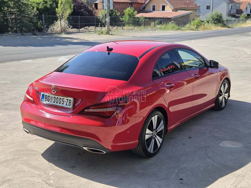 Mercedes Benz CLA 200 Night Star