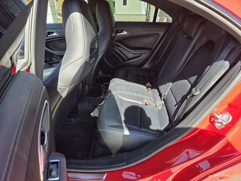 Mercedes Benz CLA 200 Night Star
