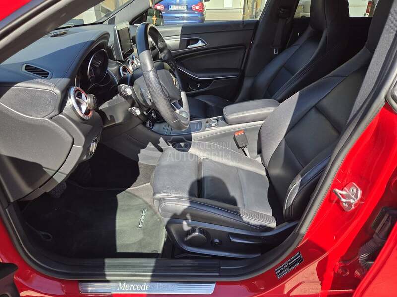 Mercedes Benz CLA 200 Night Star