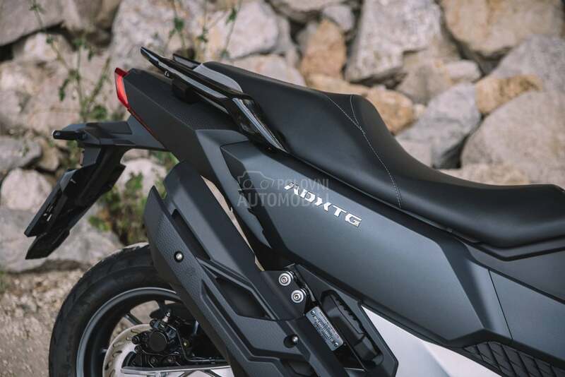 Sym ADX TG 400