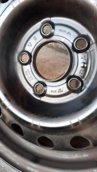 Čelične felne  15" 5 x 114.3