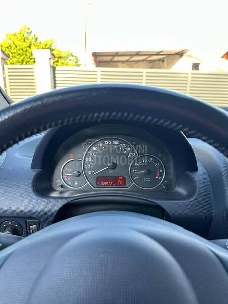 Peugeot 1007 1.6 CH