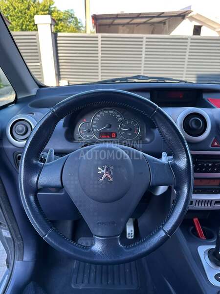 Peugeot 1007 1.6 CH