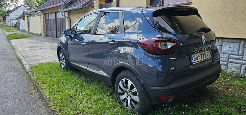 Renault Captur 15dci sport