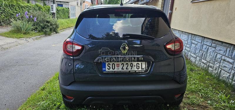 Renault Captur 15dci sport