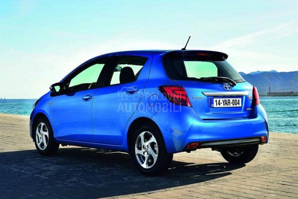 Toyota Yaris 2014. god. -  kompletan auto u delovima