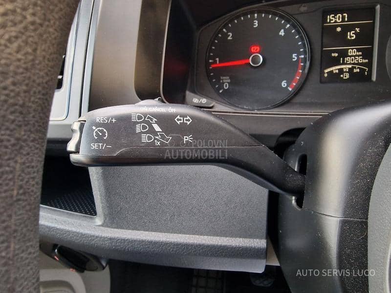 Volkswagen Transporter T6 2.0 TDI putnicki