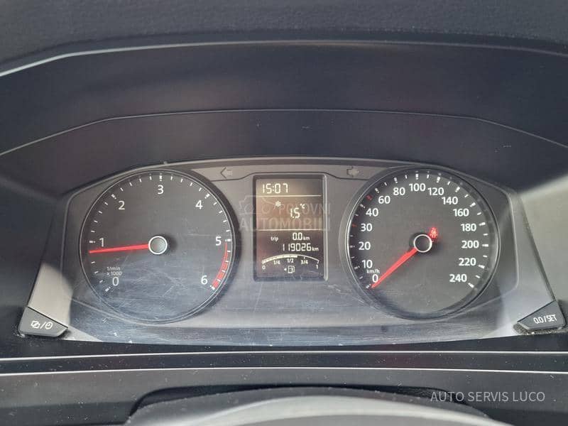 Volkswagen Transporter T6 2.0 TDI putnicki