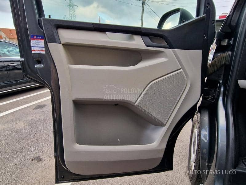 Volkswagen Transporter T6 2.0 TDI putnicki