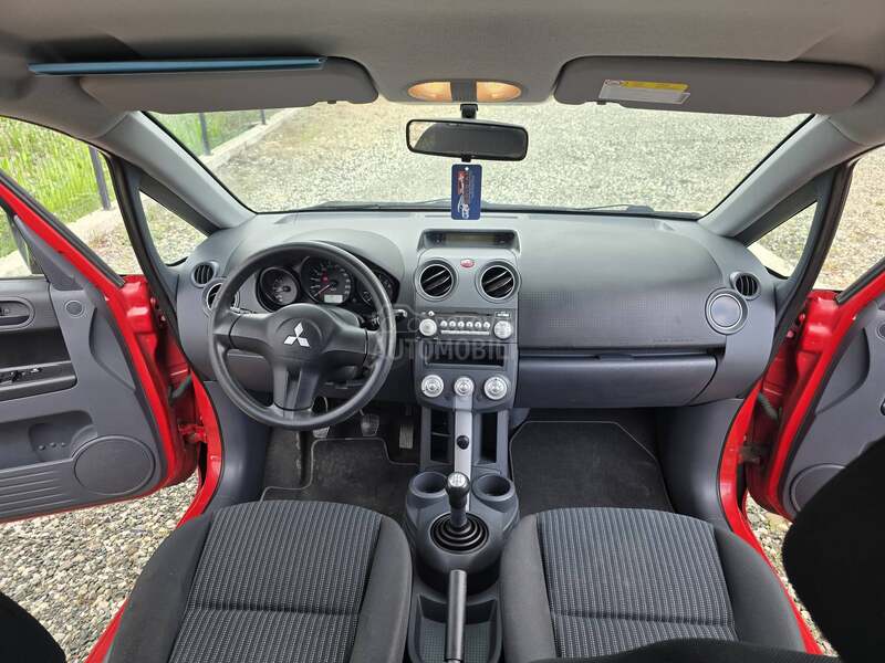 Mitsubishi Colt 1.3 b 2008