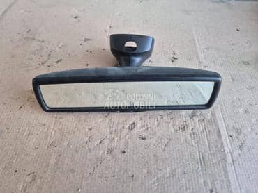 Unutrasnji retrovizor sa senzo za Volkswagen Jetta od 2004. do 2008. god.