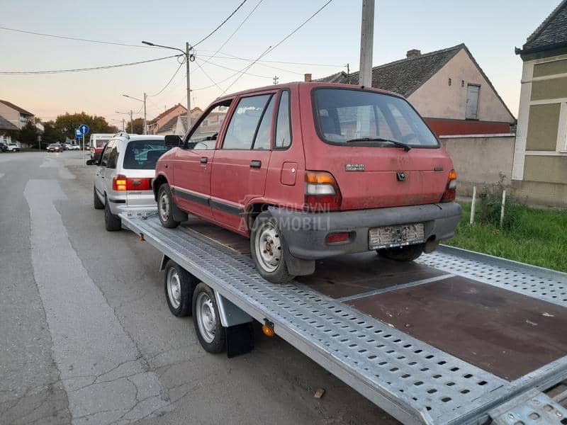 Suzuki Maruti -  kompletan auto u delovima