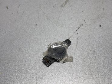 SENZOR ZA KISU za Audi Q5