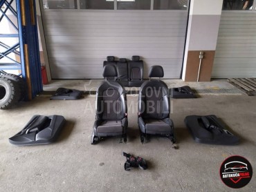 UNUTRAŠNJOST za Audi Q3