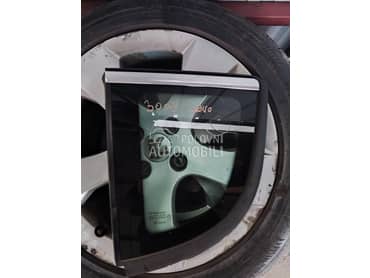 Bocna stakla za Peugeot 3008