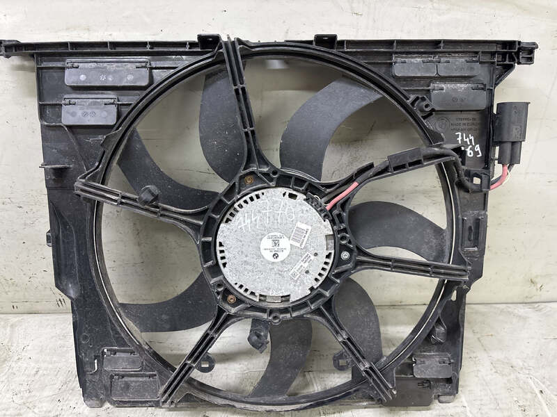 VENTILATOR