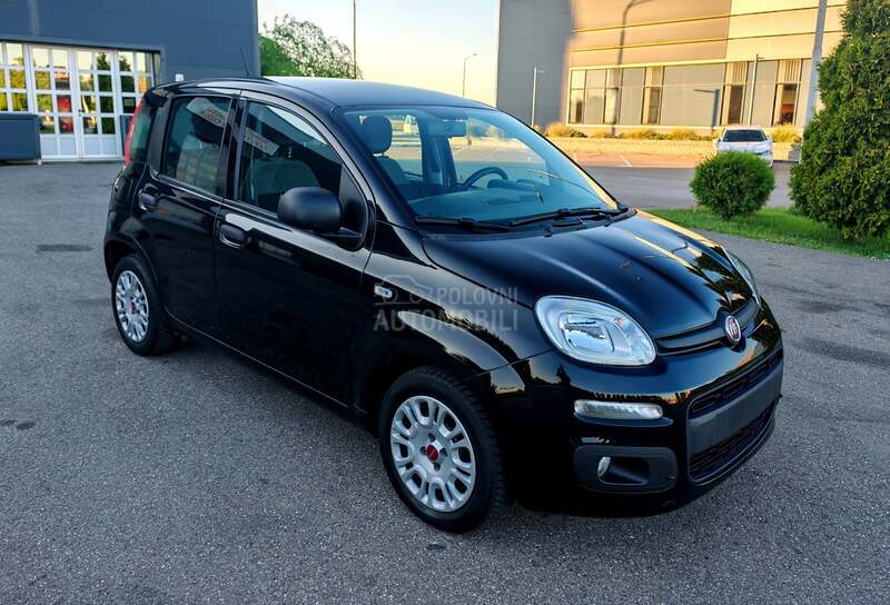 Fiat Panda 1.0  HIBRID CH NOV