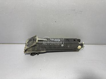 DIZALICA ZA AUTO za Volkswagen Passat B7