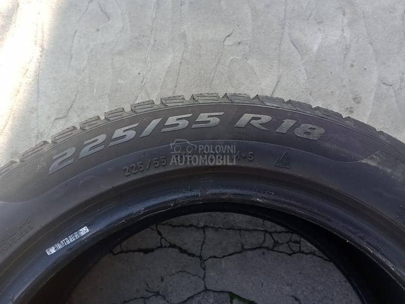 Pirelli 225/55 R18 Zimska