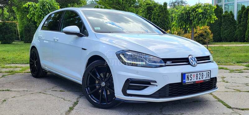 Volkswagen Golf 7 R-line/DSG/FU.LL