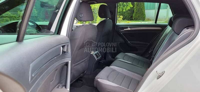 Volkswagen Golf 7 R-line/DSG/FU.LL