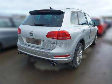 POLUSTRANICA za Volkswagen Touareg