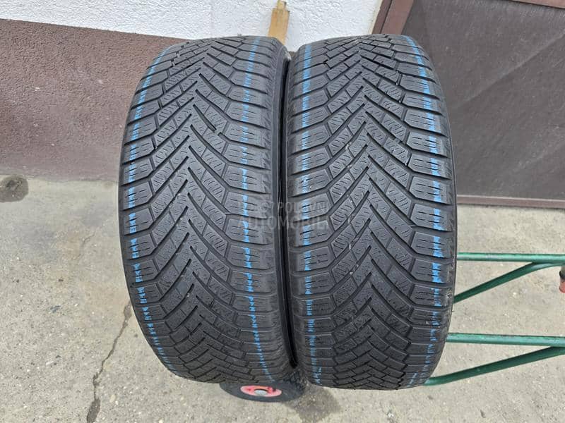 Yokohama 225/55 R18 Zimska