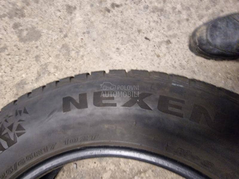 Nexen 225/65 R17 Zimska