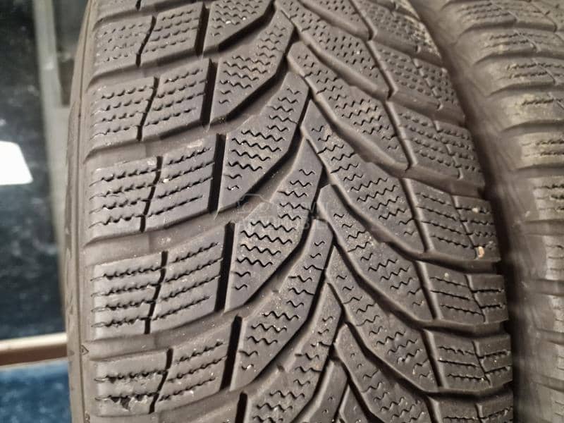 Nexen 225/65 R17 Zimska