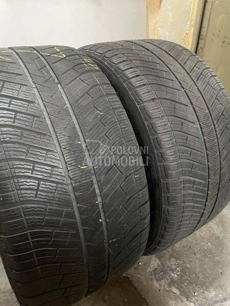Michelin 305/35 R21 Zimska
