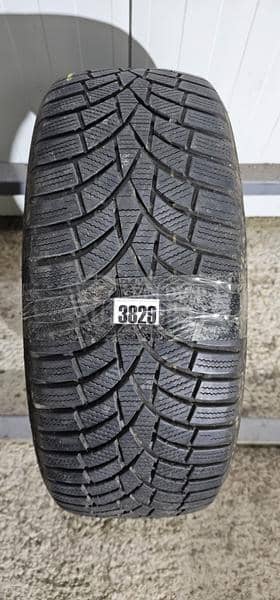 Toyo 205/55 R16 Zimska