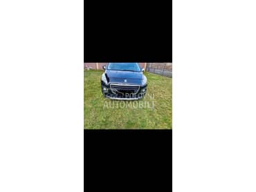 Stop lampe restajling za Peugeot 3008 od 2013. do 2016. god.