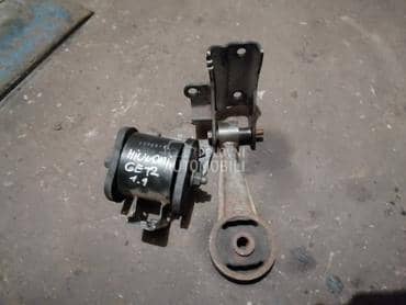 Nosac motora za Hyundai Getz