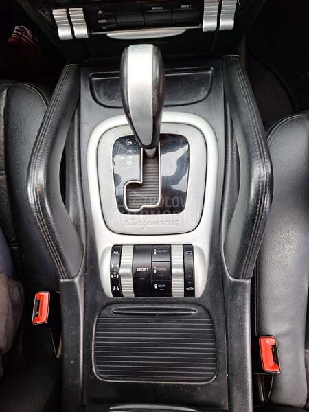 Porsche Cayenne 4.8 S
