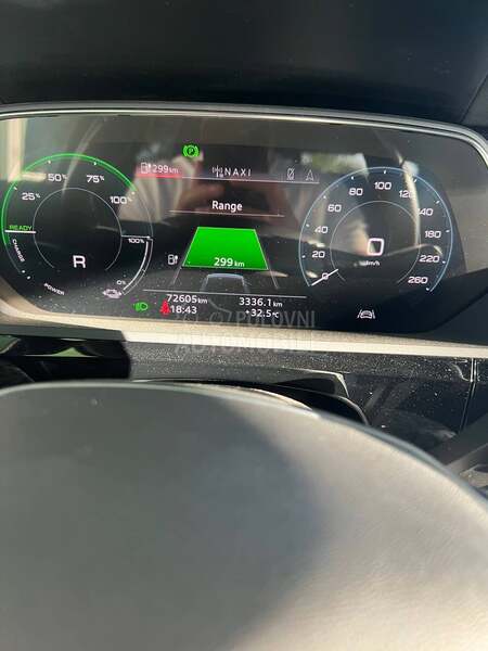 Audi e-tron 50Q 2x S LINE/PANO
