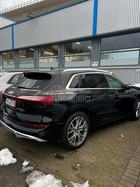 Audi e-tron 50Q 2x S LINE/PANO