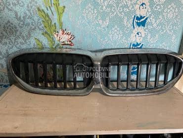 Prednja maska za BMW 330 od 2018. do 2019. god.