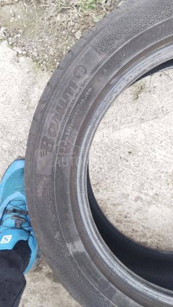 Barum 215/55 R17 Letnja