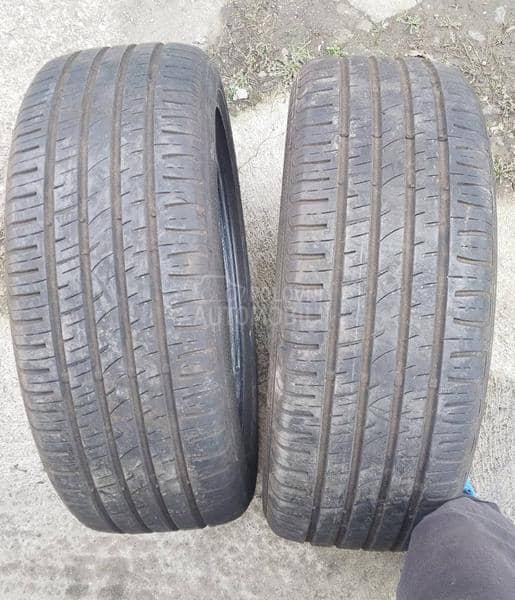 Barum 215/55 R17 Letnja