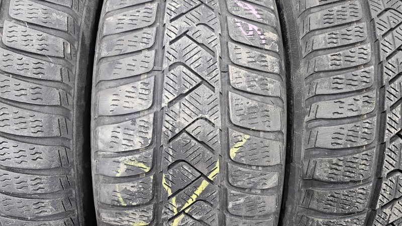 Pirelli 205/60 R16 Zimska