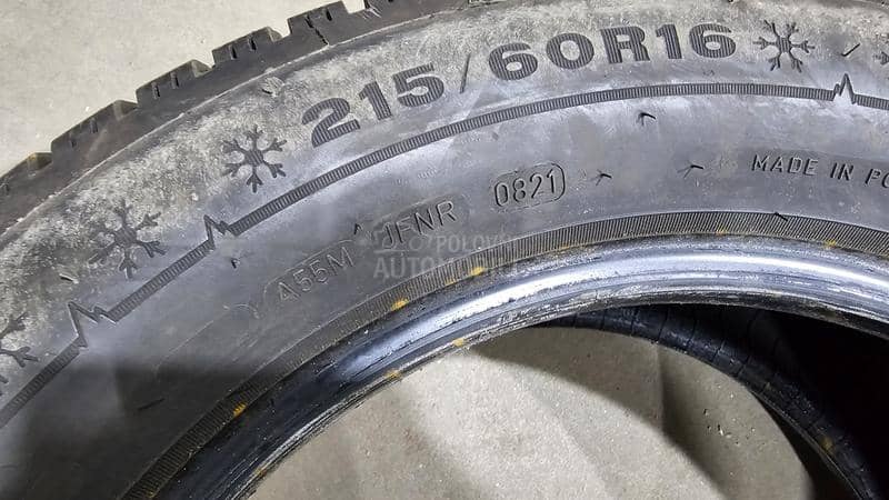 Dunlop 215/60 R16 Zimska
