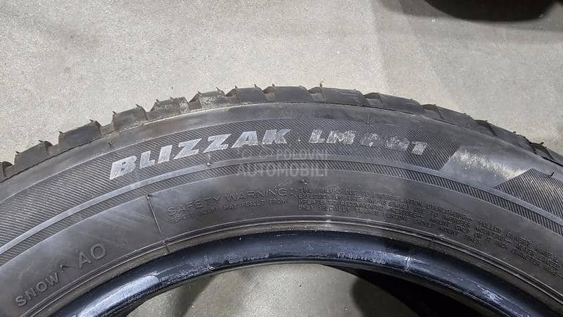 Bridgestone 215/55 R17 Zimska