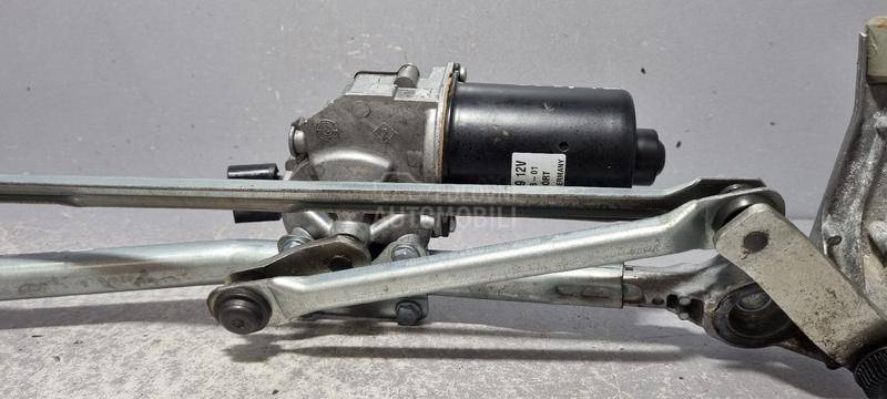 MOTORIC PREDNJEG BRISACA