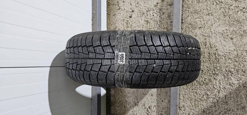 Gislaved 215/65 R16 Zimska