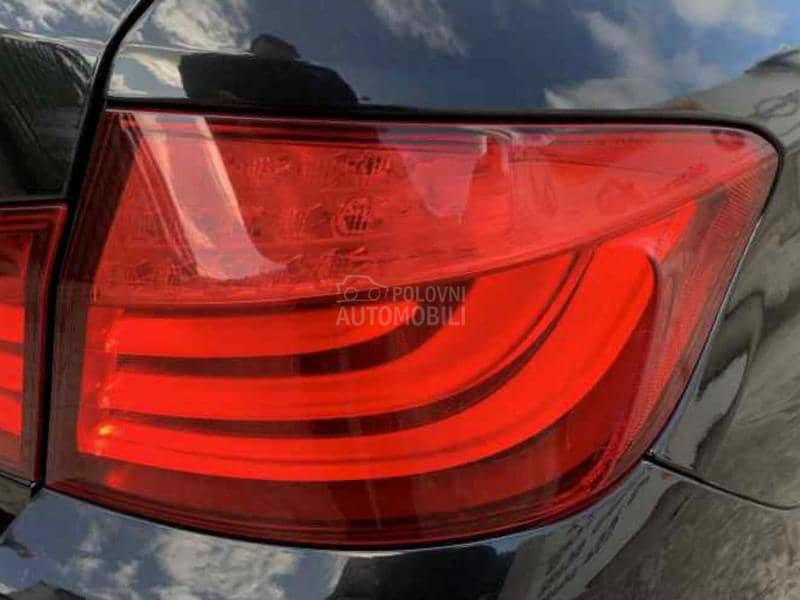 Stop svetlo desno F10