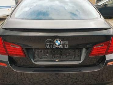 Vrata gepeka miš siva F10 za BMW 520 od 2010. do 2017. god.