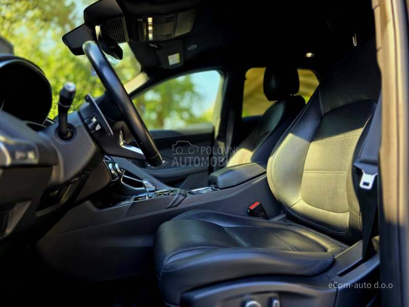 Jaguar E-Pace 2.0 D MHEV
