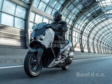 Yamaha X MAX  300 TECH MAX +