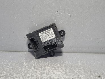 ELEKTRONIKA MODUL VRATA za Volvo V70